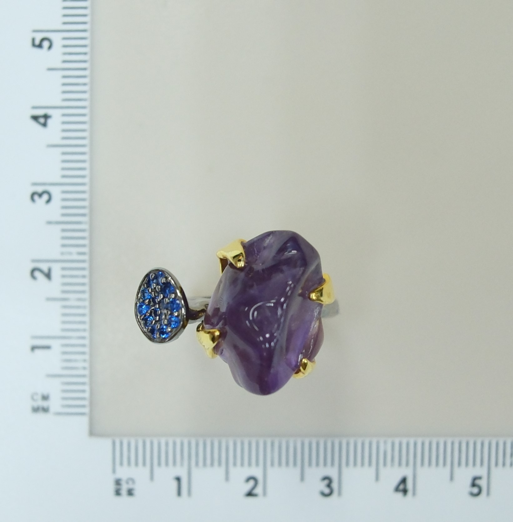 Серебряное кольцо с аметистом